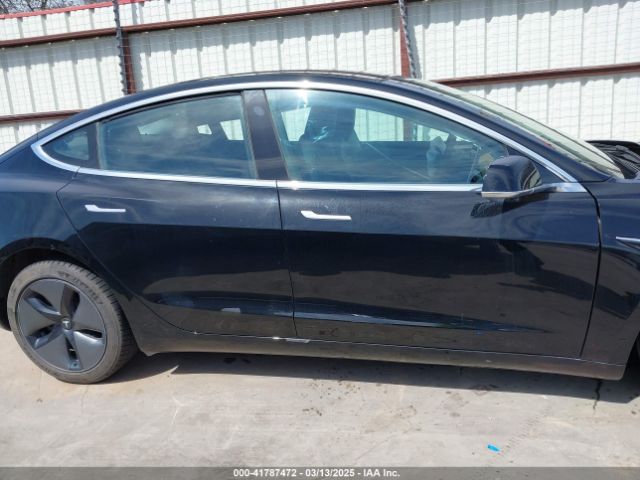 5YJ3E1EA2JF152709 Tesla MODEL 3