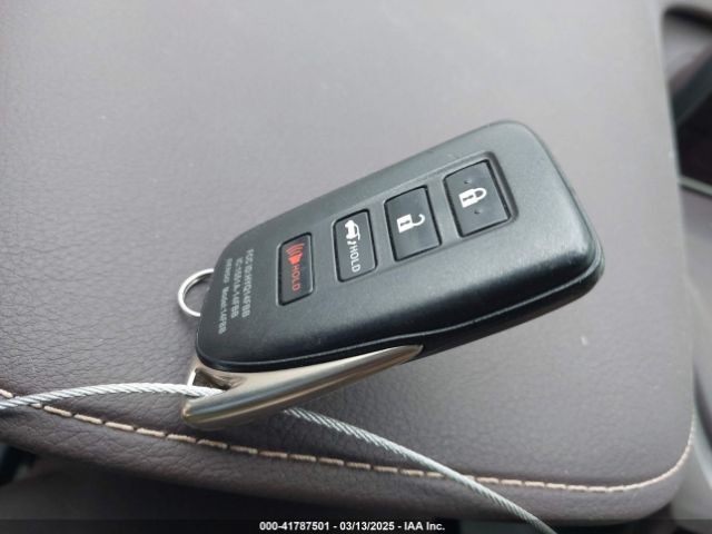 2T2BZMCA6KC197075 Lexus RX 350