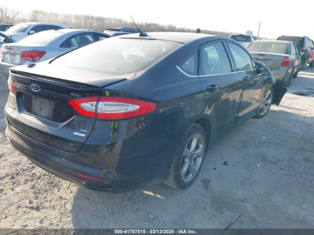 3FA6P0H92GR162527 Ford FUSION SE