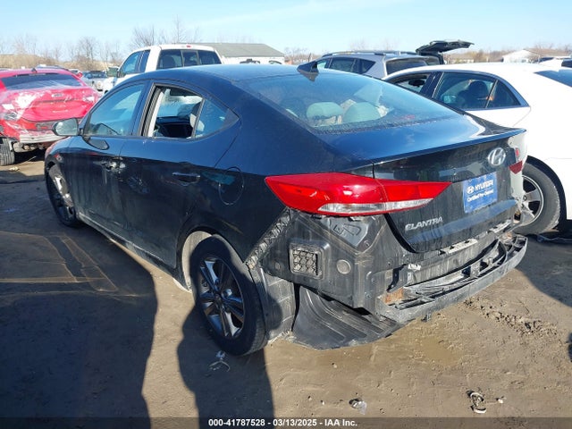 5NPD84LF7HH065444 Hyundai ELANTRA SE