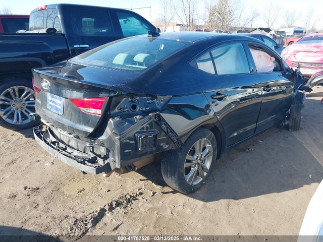 5NPD84LF7HH065444 Hyundai ELANTRA SE
