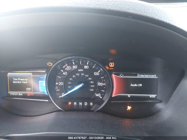 1FM5K8D82GGA87220 Ford EXPLORER XLT