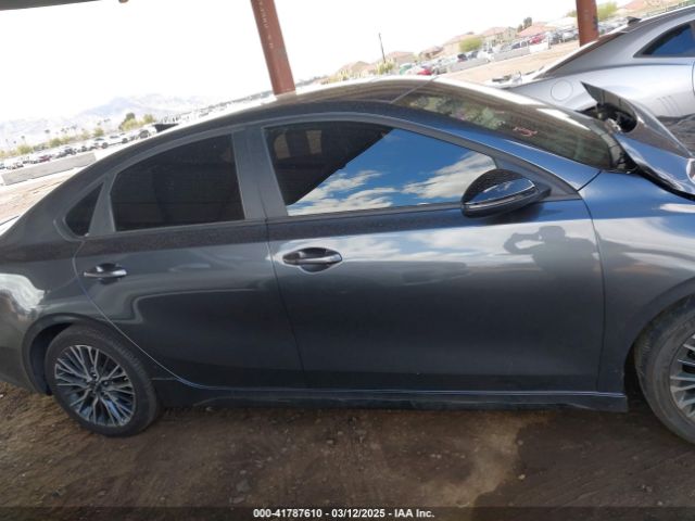 3KPF54AD6RE759812 KIA Forte Gt-line