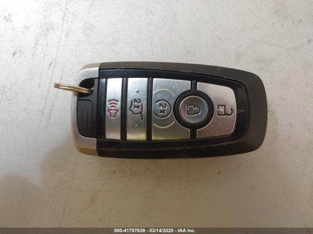 1FMJK1JT9KEA21301 Ford Expedition Max Xlt