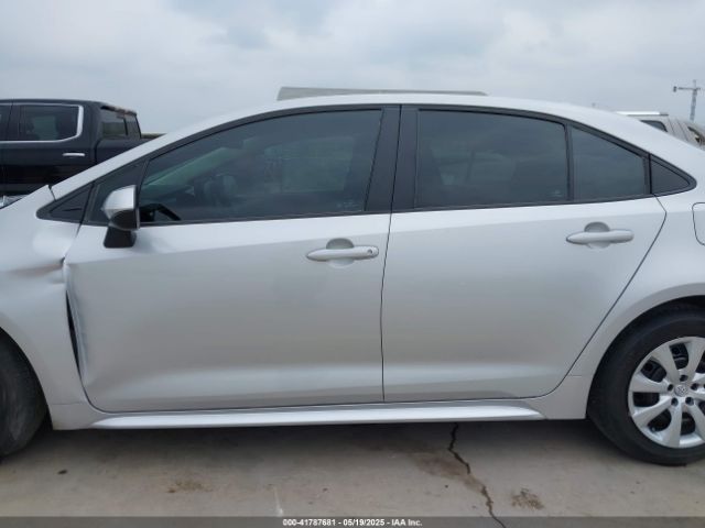 5YFB4MDE5PP077487 Toyota COROLLA LE