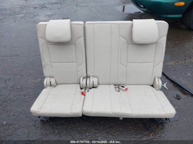 1GKS2HKJ7JR282677 GMC YUKON XL DENALI