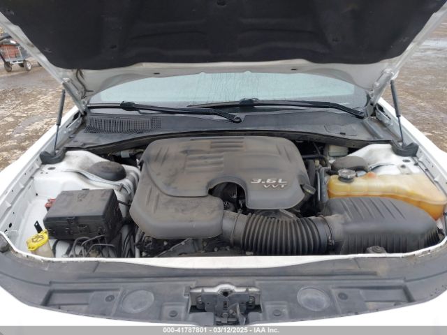 2C3CCAAG2EH235495 Chrysler 300