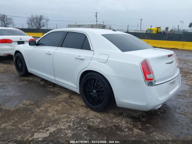 2C3CCAAG2EH235495 Chrysler 300
