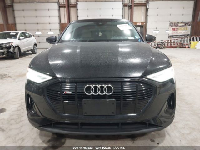 WA11AAGE7MB037141 Audi E-tron Sportback Premium Quattro