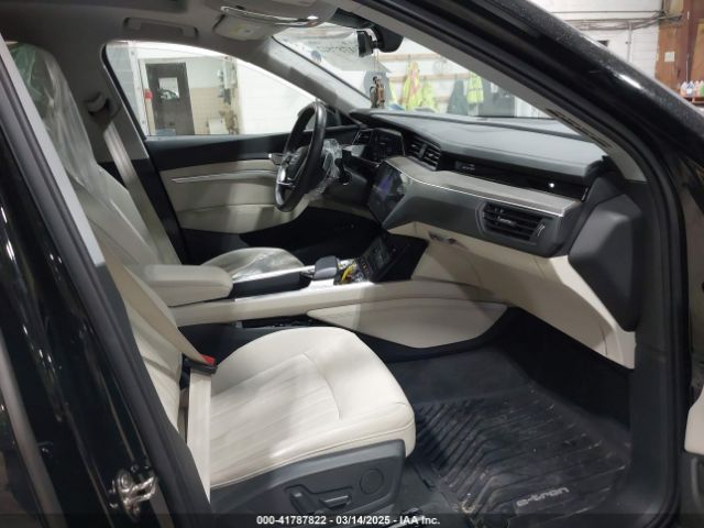 WA11AAGE7MB037141 Audi E-tron Sportback Premium Quattro