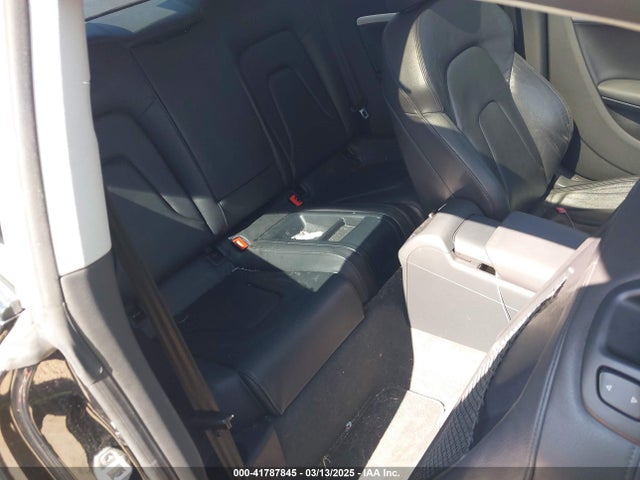 WAULFAFR6EA067322 Audi A5 2.0t Premium