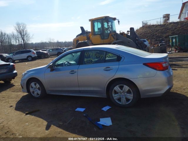 4S3BNAB68K3010844 Subaru Legacy 2.5i