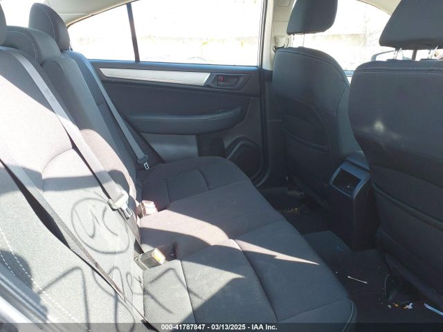 4S3BNAB68K3010844 Subaru Legacy 2.5i