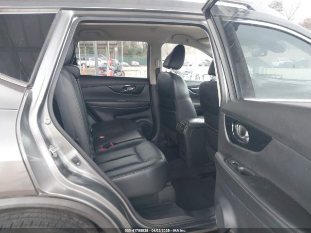 JN8AT2MV1HW263107 Nissan Rogue Sl