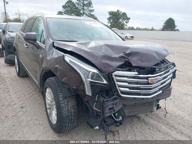 2017 CADILLAC XT5 1GYKNARS4HZ227715 Photo 5