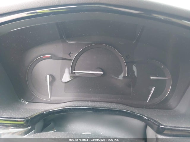 2017 CADILLAC XT5 1GYKNARS4HZ227715 Photo 6