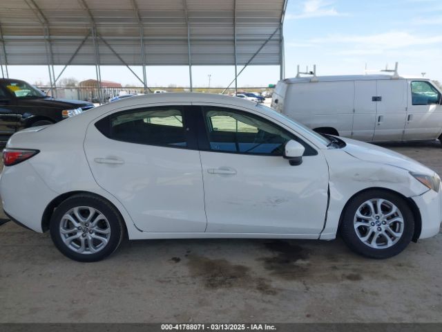 3MYDLBZV3GY101182 Scion IA