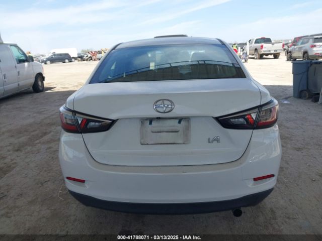 3MYDLBZV3GY101182 Scion IA
