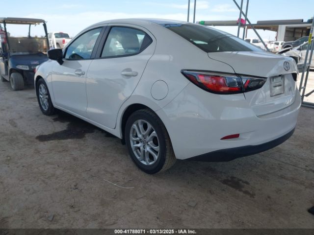 3MYDLBZV3GY101182 Scion IA