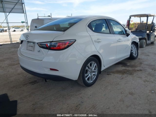 3MYDLBZV3GY101182 Scion IA