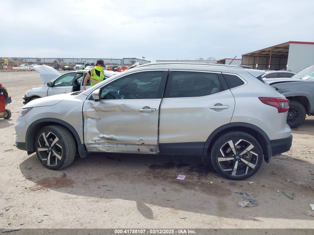 JN1BJ1CW1NW497420 Nissan Rogue Sport Sl Awd Xtronic Cvt