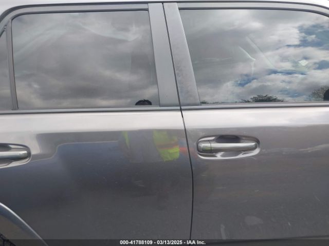 JTEZU5JR1F5099215 Toyota 4RUNNER SR5