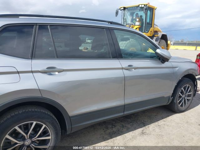 3VV1B7AX1MM070775 Volkswagen Tiguan 2.0t S