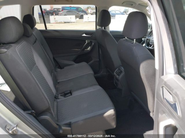 3VV1B7AX1MM070775 Volkswagen Tiguan 2.0t S