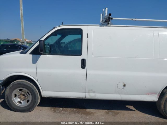 1GCWGFCF6F1161030 Chevrolet Express 2500 Work Van