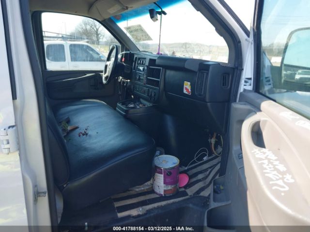 1GCWGFCF6F1161030 Chevrolet Express 2500 Work Van