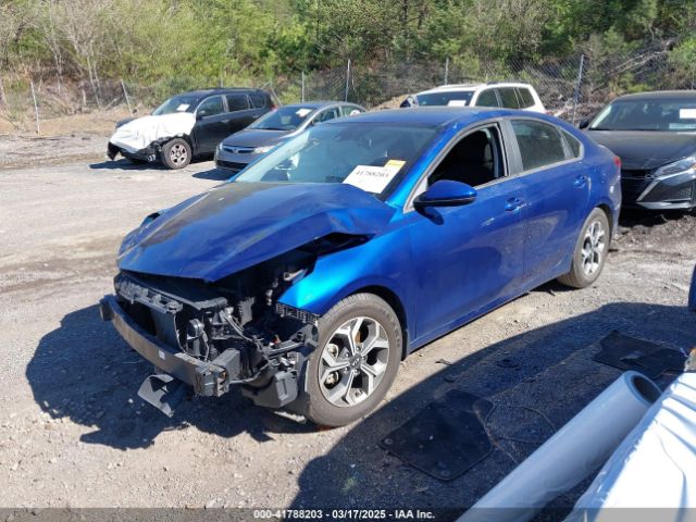 3KPF24AD4ME320271 KIA Forte Lxs