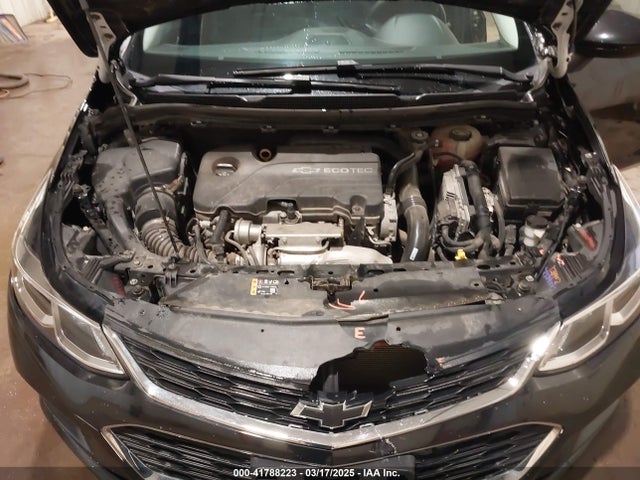 Chevrolet Cruze Ls Auto 2017 1G1BC5SM4H7243786 Image 10
