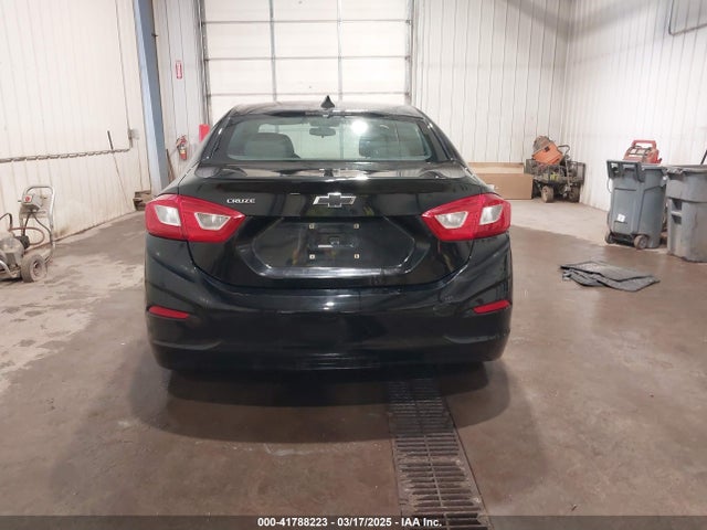 Chevrolet Cruze Ls Auto 2017 1G1BC5SM4H7243786 Image 16
