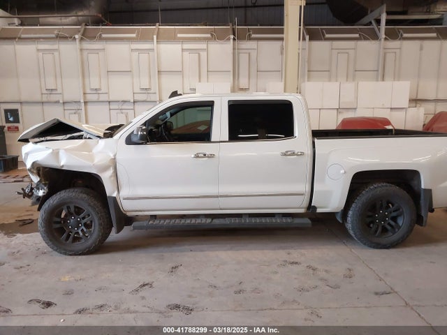 3GCUKSEC5JG596830 Chevrolet Silverado 1500 1lz