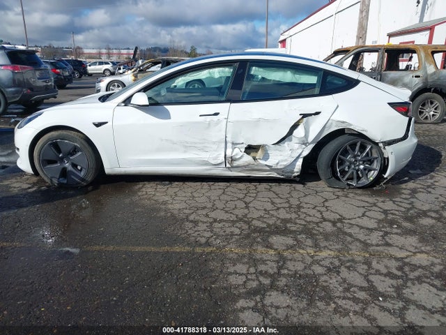 2022 TESLA MODEL 3 5YJ3E1EA9NF123455 Photo 5