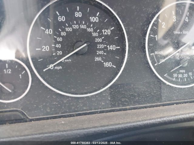 WBA8A9C34HK864072 BMW 320i