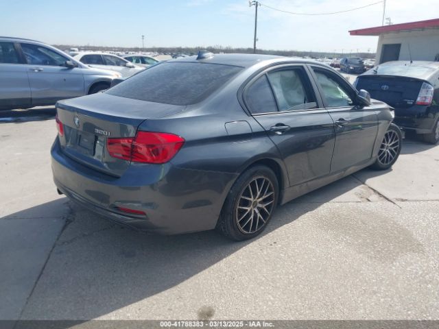 WBA8A9C34HK864072 BMW 320i