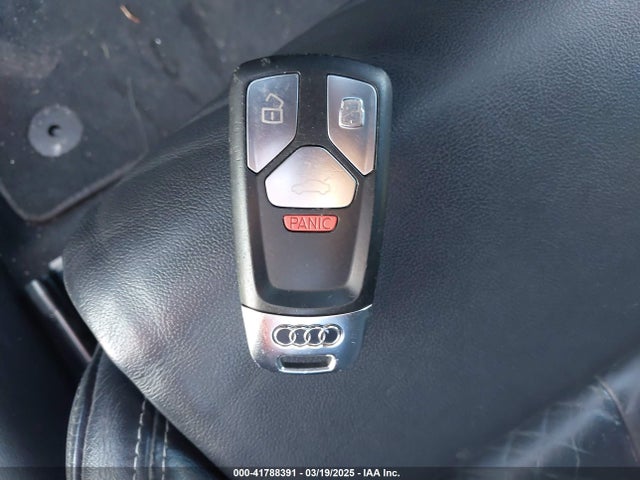 2022 AUDI A4 WAUEAAF41NN010661 Photo 10