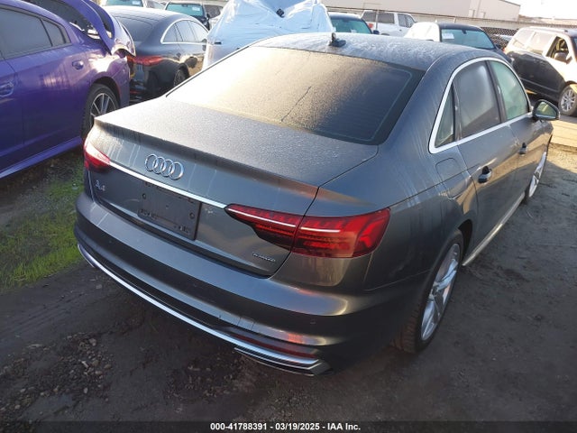 2022 AUDI A4 WAUEAAF41NN010661 Photo 3