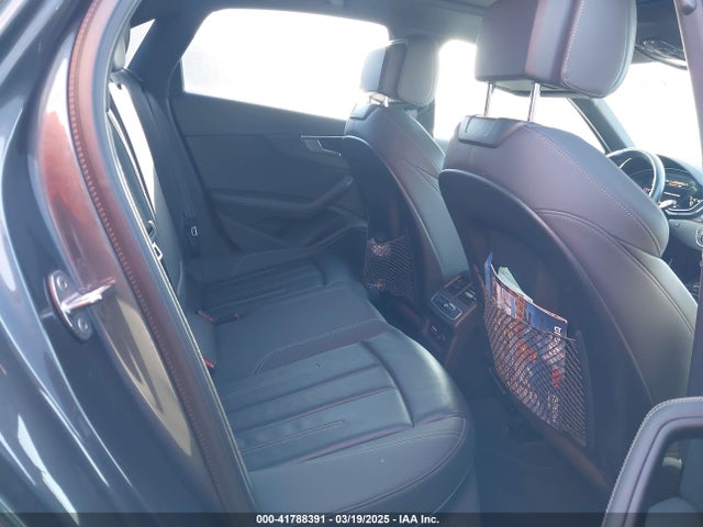2022 AUDI A4 WAUEAAF41NN010661 Photo 7
