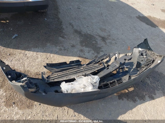 3GNAXJEV1JL289279 Chevrolet EQUINOX LT