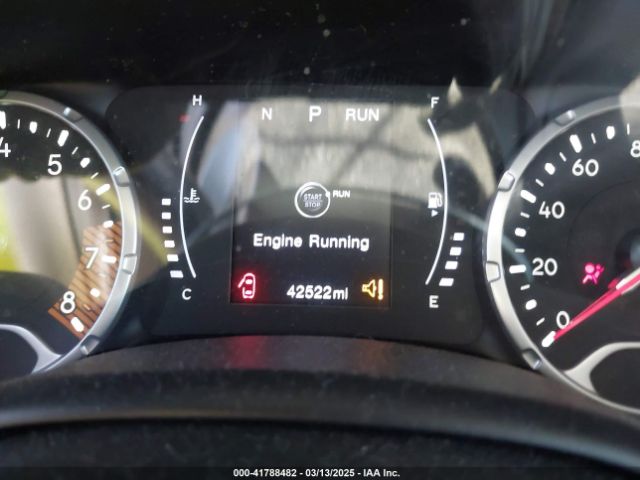 ZACNJABB7LPL75161 Jeep Renegade Latitude Fwd