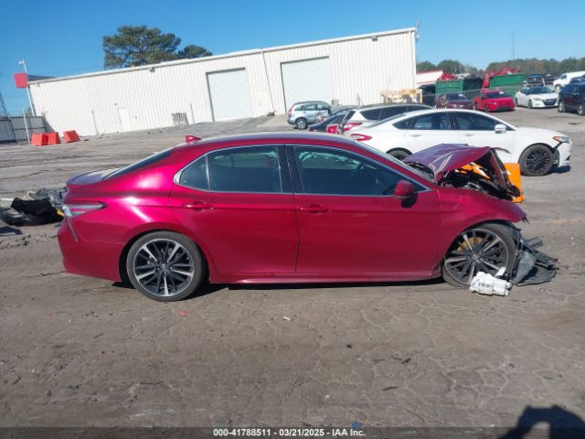 4T1B61HK4JU568244 Toyota CAMRY XSE