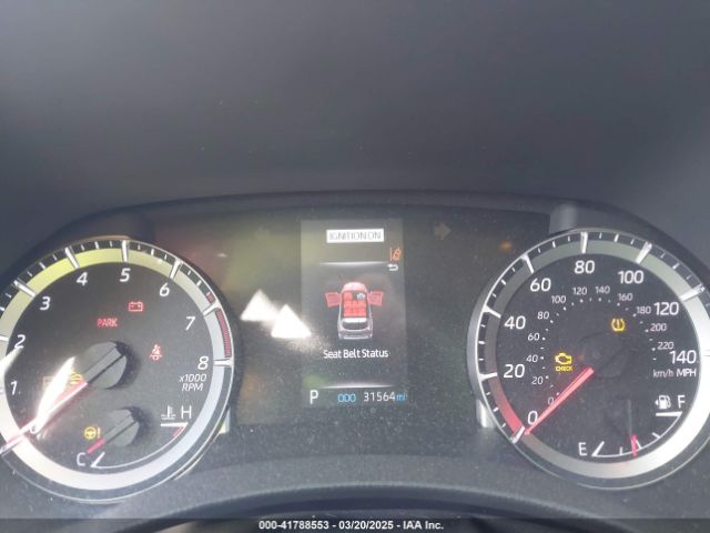 5TDZZRAH9MS533683 Toyota Highlander Le