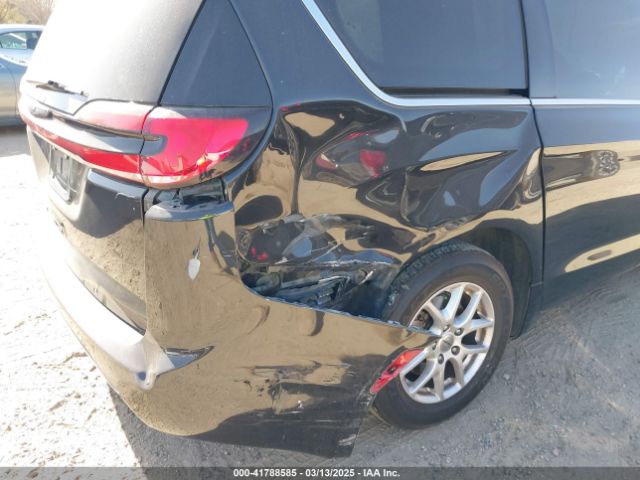 2C4RC1BG8NR169579 Chrysler Pacifica Touring L