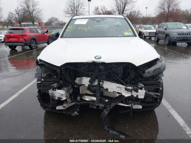 5UX23EU04R9V15176 BMW X5 Xdrive40i