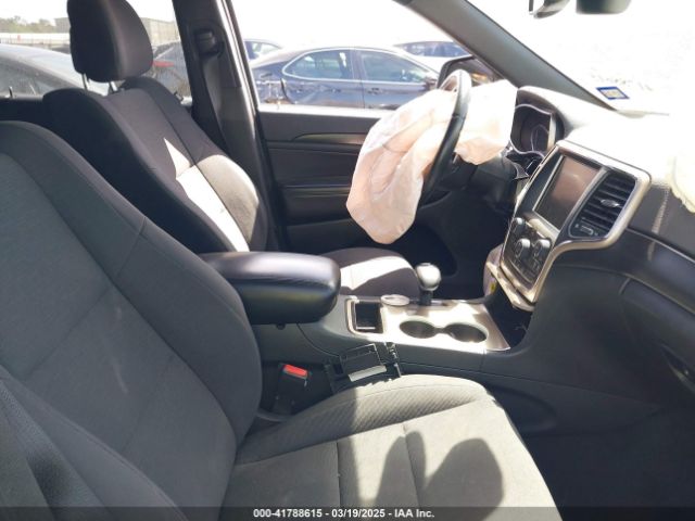 1C4RJFAG3FC209016 Jeep Grand Cherokee Laredo