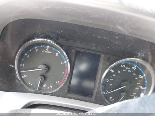 JTMYFREV5JD124432 Toyota Rav4 Limited