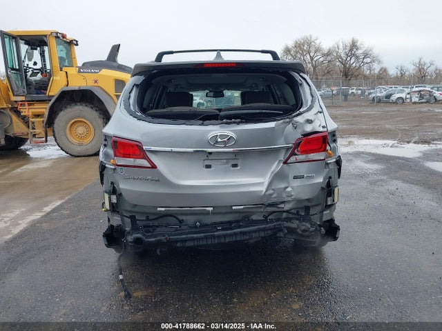 KM8SRDHF1HU166266 Hyundai Santa Fe Se Ultimate