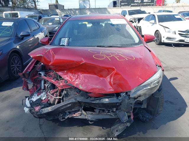 5YFBURHE1HP575209 Toyota COROLLA SE